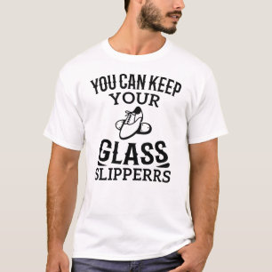 Beim sonnigen Tanzen behalte man die Pantoffeln T-Shirt