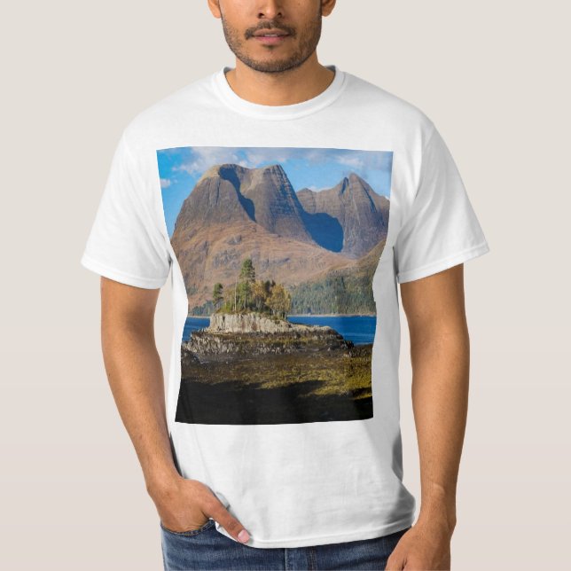 Beinn Alligin Loch Torridon Scotland T-Shirt (Devant)