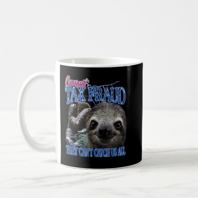 Bekämpfung von Steuerbetrug Retro Bootleg Rap Slot Kaffeetasse (Links)