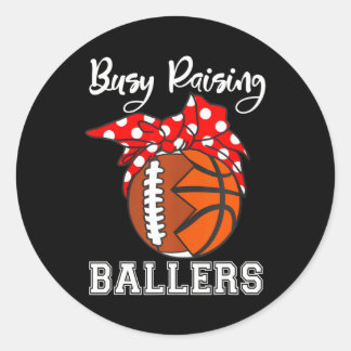 Belebter Raising Ballers Funny Football Basketball Runder Aufkleber