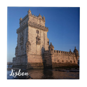 Belem Turm bei Sonnenuntergang in Lissabon, Portug Fliese