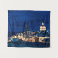 Beleuchtet in der Nacht Valletta Altstadt und Hafe