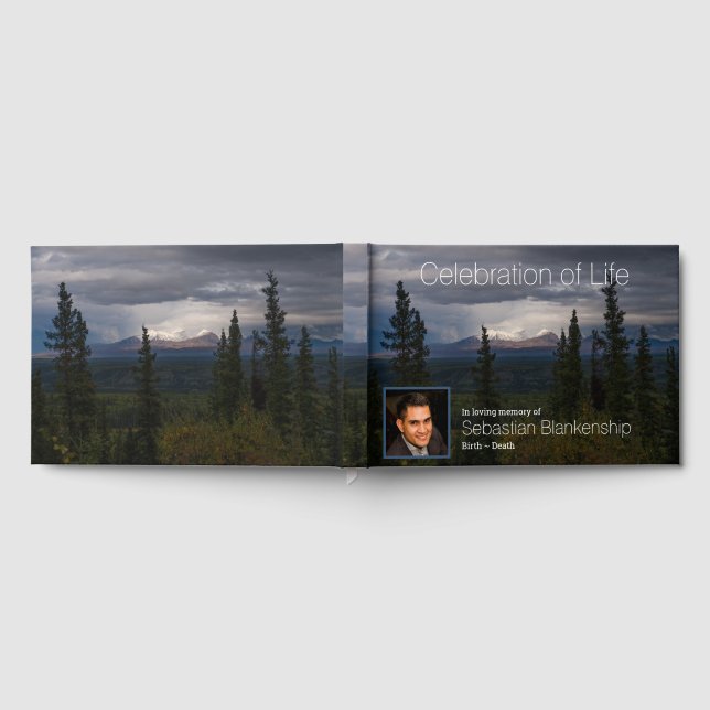 Beleuchtete Berge Alaska Custom Foto Gästebuch (Voll)