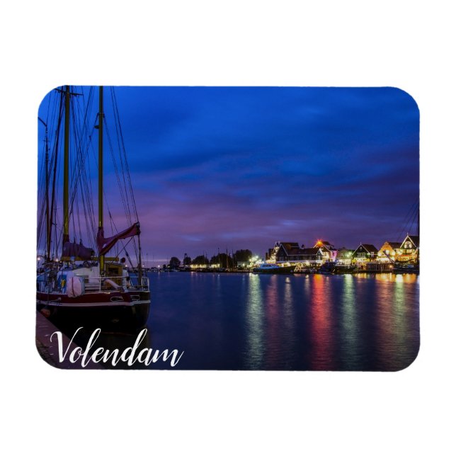 Beleuchteter Volendam-Hafen nachts Magnet (Horizontal)