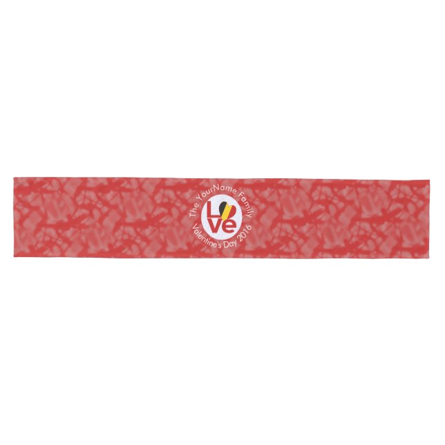 Belgien - Rote LIEBE - Personalisiert Mittelgroßer Tischläufer (Horizontal)
