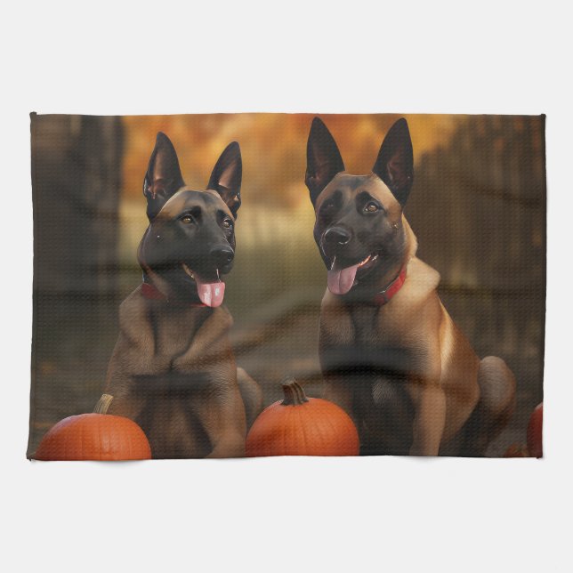 Belgisch Malinoi Welpe Autumn Delight Pumpkin Geschirrtuch (Horizontal)