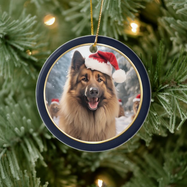 Belgische Tervuren Weihnachtsmannmütze Winterwald Keramik Ornament (Baum)