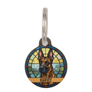 Belgischer Malinois im Stil von Buntglas-Illustrat Haustiermarke