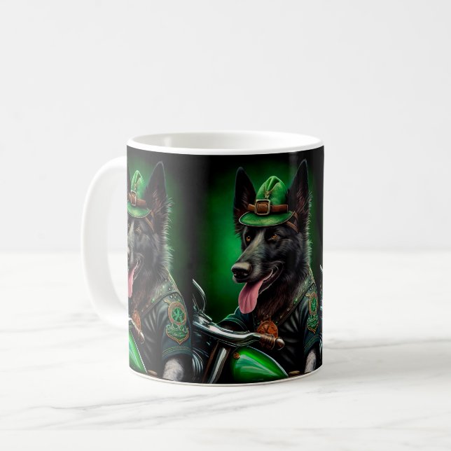 Belgischer Schäferfahrrad St. Patrick's Day Kaffeetasse (Vorderseite Links)