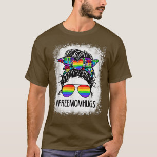 Belichtete freie Mama Hugs Messy Bun LGBT Pride Ra T-Shirt