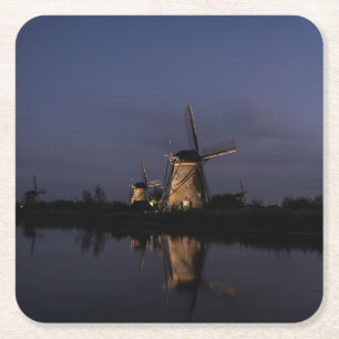 Belichtete Windmühle am blauen Stunden-Untersetzer Rechteckiger Pappuntersetzer