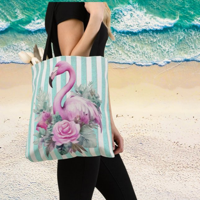 Beliebtes Blumenrosa Flamingo am Mintstreifen Tasche (Room for your towel, hat and book!)