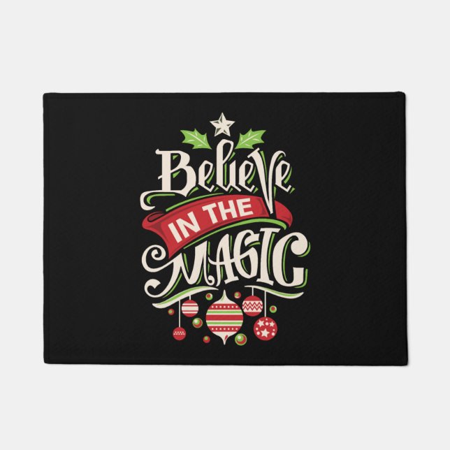Believe in the Magic Christmas Fußmatte (Vorderseite)