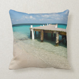 Belize, Karibik, Goff Caye. Eine kleine Insel Kissen