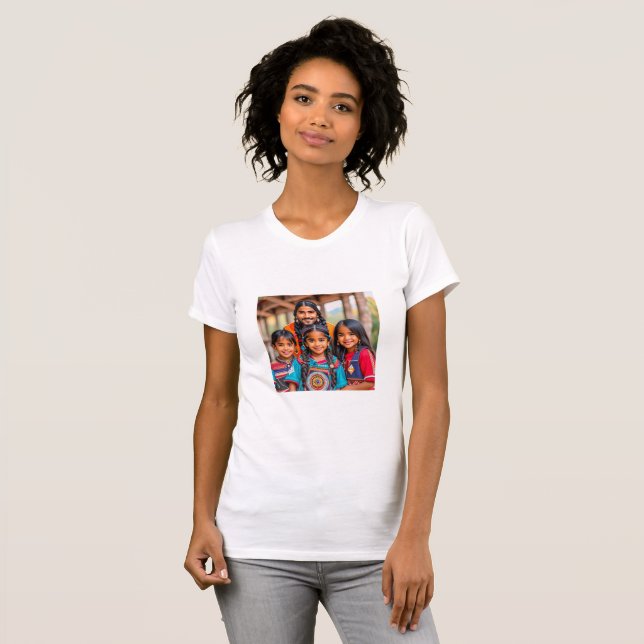 Bella+Leinwand T-Shirt für Frauen (Vorne ganz)