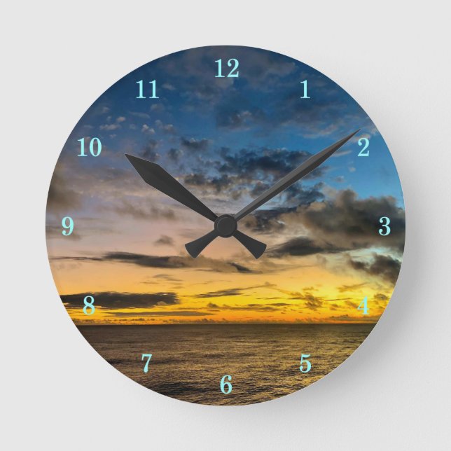 Belle horloge murale de paysage extérieur (Recto)