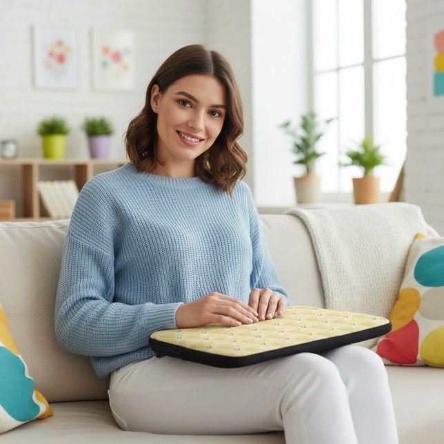 Belle Laptop Sleeve (Von Creator hochgeladen)