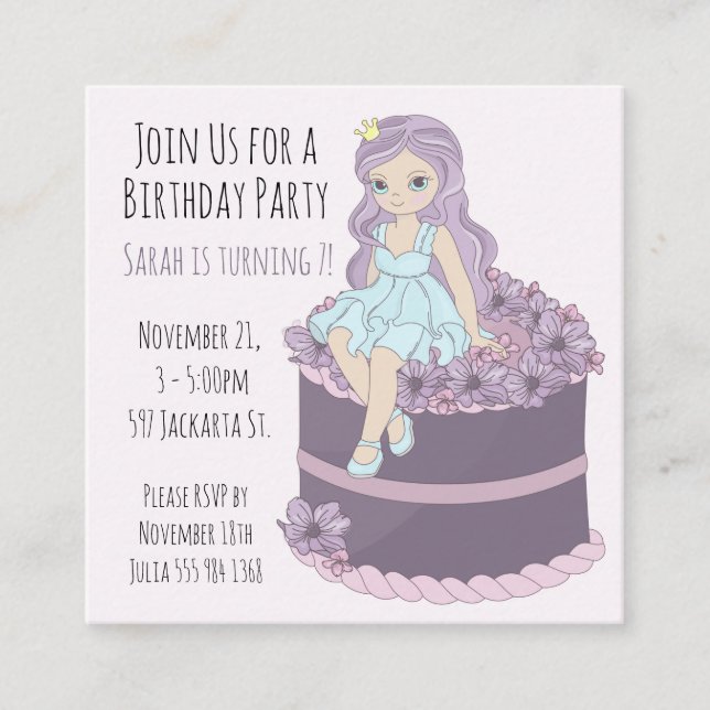 Belle princesse assise sur la carte d'anniversaire (Devant)