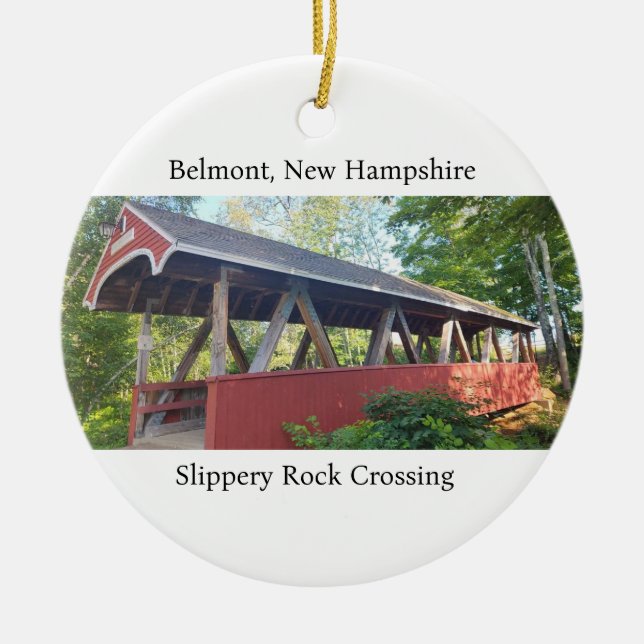 Belmont rutschiger Felsen über New Hampshire Keramik Ornament (Vorne)