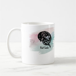 Benannt die alte Skin Bull Schlange auf mehrfarbig Kaffeetasse