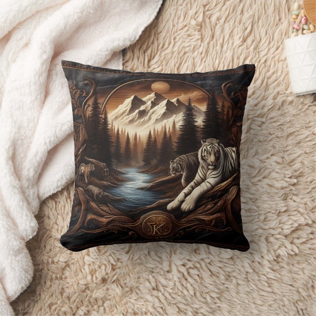 Bengalische Tiger in der Nähe des Bergstroms Kissen (Decke)