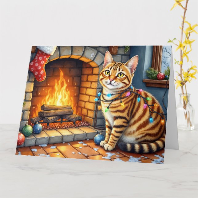 Bengalkatze vor Kamin mit Weihnachtslichtern Karte (Gelbe Blume)