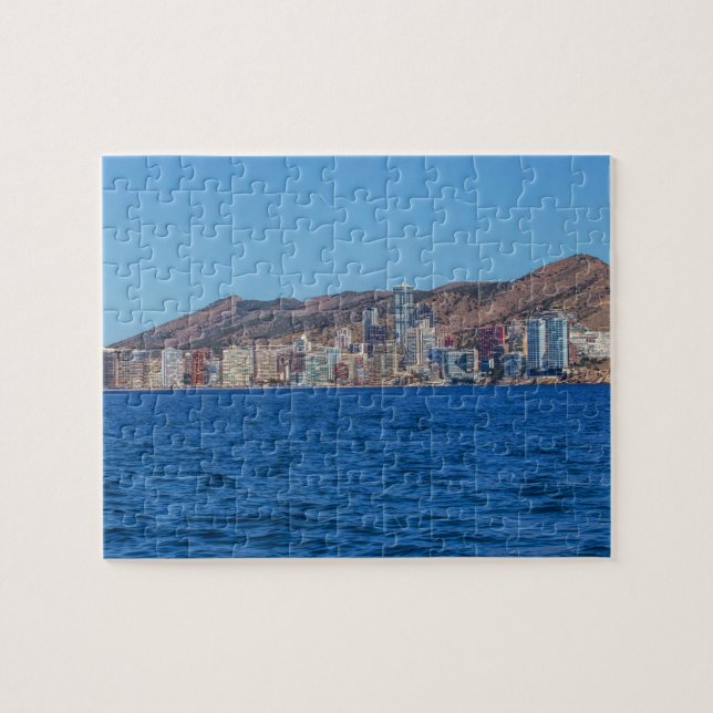 Benidorm-, Spanien-Meer und Stadt (Horizontal)