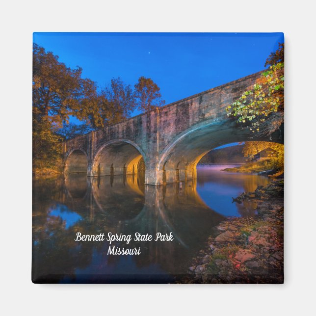 Bennett Spring Bridge Twilight Square Magnet (Vorne)