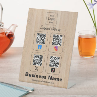 Benutzerdefiniert Mit uns verbinden Social Media q Sockelschild