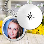 Benutzerdefinierte Fotovorlage Personalisiert Medaillon<br><div class="desc">Laden Sie ein Foto hoch und erstellen Sie einfach Ihre personalisierte Halskette. Sie können dieses Design auf anderen Zazzle-Produkten übertragen und an die meisten Zazzle-Produkte anpassen. Standard Studio Designs werden in hoher Auflösung für einen beruflichen Druck gefertigt. Vielen Dank, dass Sie sich für unsere Designs entschieden haben und bei Standard...</div>