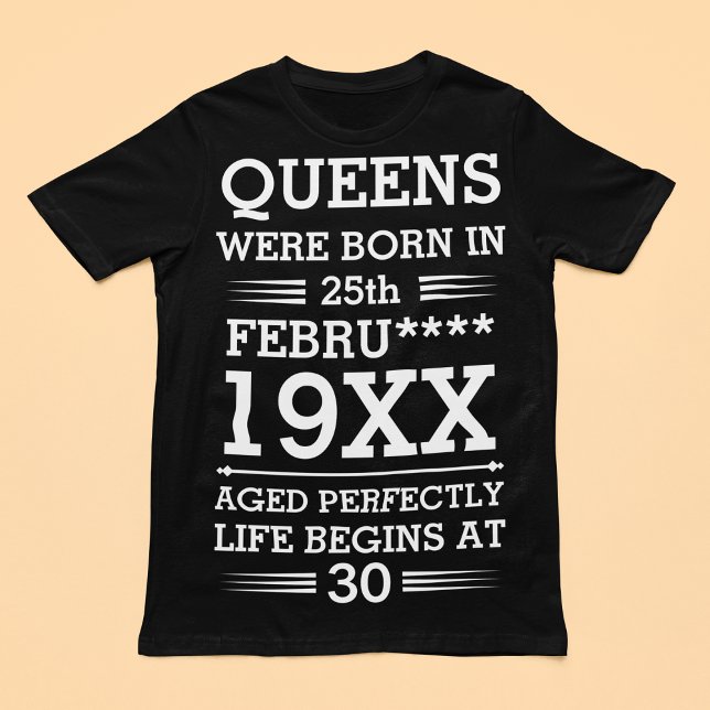 Benutzerdefinierte Königinnen waren im Datumsmonat Große Größe T-Shirt (Von Creator hochgeladen)