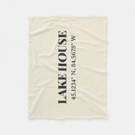 Benutzerdefinierte Lake House-Koordinaten Fleecedecke