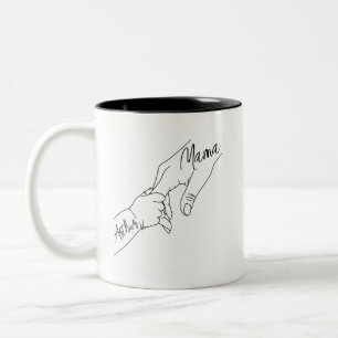 Benutzerdefinierte Mama und Kinder halten Händchen Zweifarbige Tasse