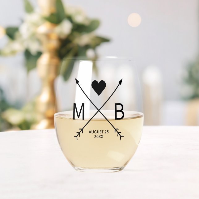 Benutzerdefinierte Monogramm-Liebe Herzpfeile 2024 Weinglas Ohne Stiel (Insitu (Hochzeit))