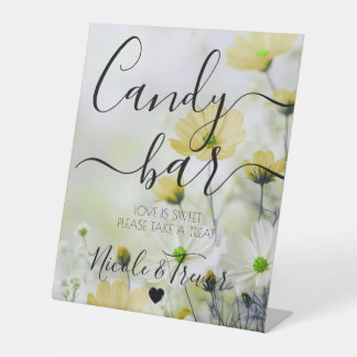 Benutzerdefinierte Namen Gelbe Blumen Kalligrafie Sockelschild