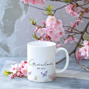 Benutzerdefinierte Oma - Gegründetes Jahr - Blume Kaffeetasse