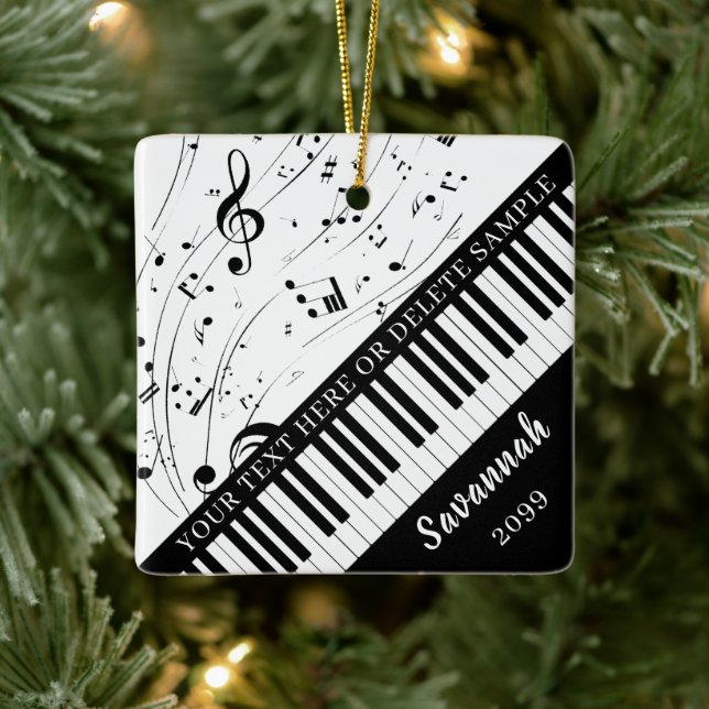 Benutzerdefinierte Piano-Tastatur-Musiknoten Perso Keramikornament (Baum)