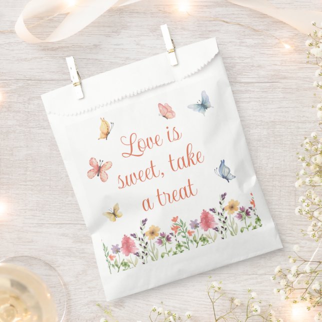 Benutzerdefinierte Wildblumen und Schmetterlinge B Geschenktütchen (Ausgeschnitten)