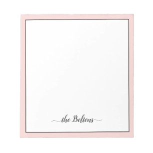 Benutzerdefinierter Familienname Elegantes rosa We Notizblock