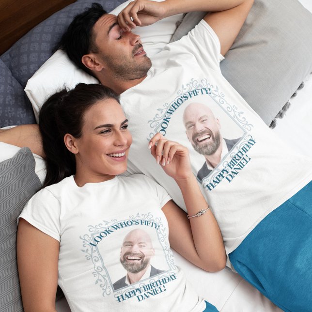 Benutzerdefinierter Foto | Ihr eigenes 50. Geburts T-Shirt (Von Creator hochgeladen)