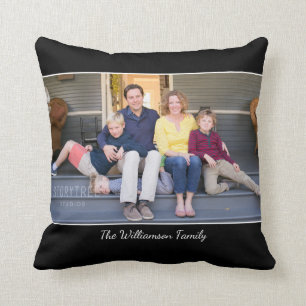 Benutzerdefinierter Foto Name Modern Black Border Kissen