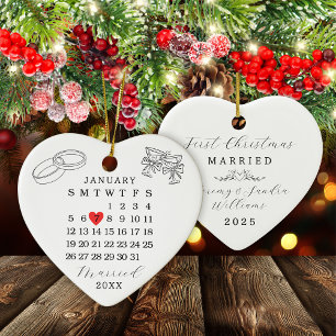 Benutzerdefinierter Hochzeitsdatum-Kalender Herz W Keramik Ornament