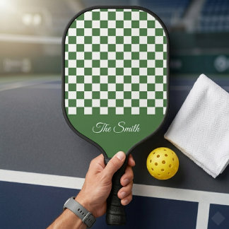 Benutzerdefinierter Nachname Grünes Schachbrett Pickleball Schläger