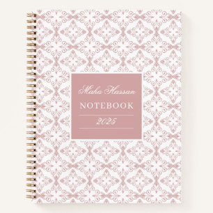 Benutzerdefinierter Name & Jahr Dusty Rose Vektor Notizbuch