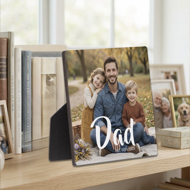 Benutzerdefinierter Papa Established Modern Script Fotoplatte (Custom Dad Established Modern Script Photo Plaque)