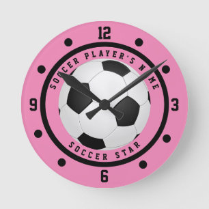Benutzerdefinierter Pink und Black Girl's Soccer S Runde Wanduhr
