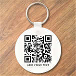 Benutzerdefinierter QR-Code Text Modernes Schwarz- Schlüsselanhänger<br><div class="desc">Laden Sie einen QR-Code hoch, fügen Sie Text hinzu und erstellen Sie ganz einfach Ihren personalisierten Schlüsselanhänger. Klicken Sie auf Weiter, um die Hintergrundfarbe oder Textfarbe zu ändern. Sie können dieses Design auf anderen Zazzle-Produkten übertragen und an die meisten Zazzle-Produkte anpassen. Standard Studio Designs werden in hochauflösender Vektorgrafik für einen...</div>