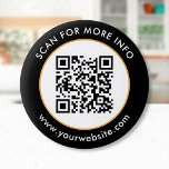 Benutzerdefinierter QR-Code Text Schwarz-weiß Gold Button<br><div class="desc">Laden Sie einen QR-Code hoch, fügen Sie Text hinzu und erstellen Sie einfach Ihre personalisierte Schaltfläche. Klicken Sie auf BEARBEITEN, um die Randfarbe oder Textfarbe zu ändern. Sie können dieses Design auf anderen Zazzle-Produkten übertragen und an die meisten Zazzle-Produkte anpassen. Standard Studio Designs werden in hochauflösender Vektorgrafik für einen beruflichen...</div>