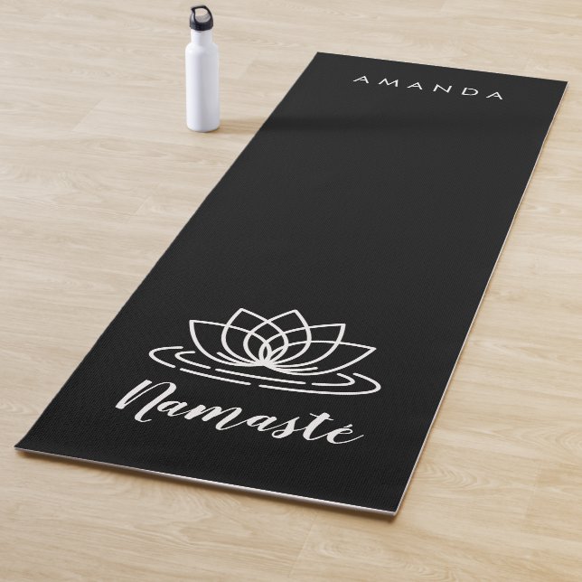 Benutzerdefinierter schwarzer Namasté-Yogamat mit  Yogamatte (Beispiel)