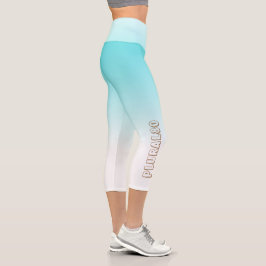 Benutzerdefinierter Text Moderativer blauer Farbve Capri Leggings